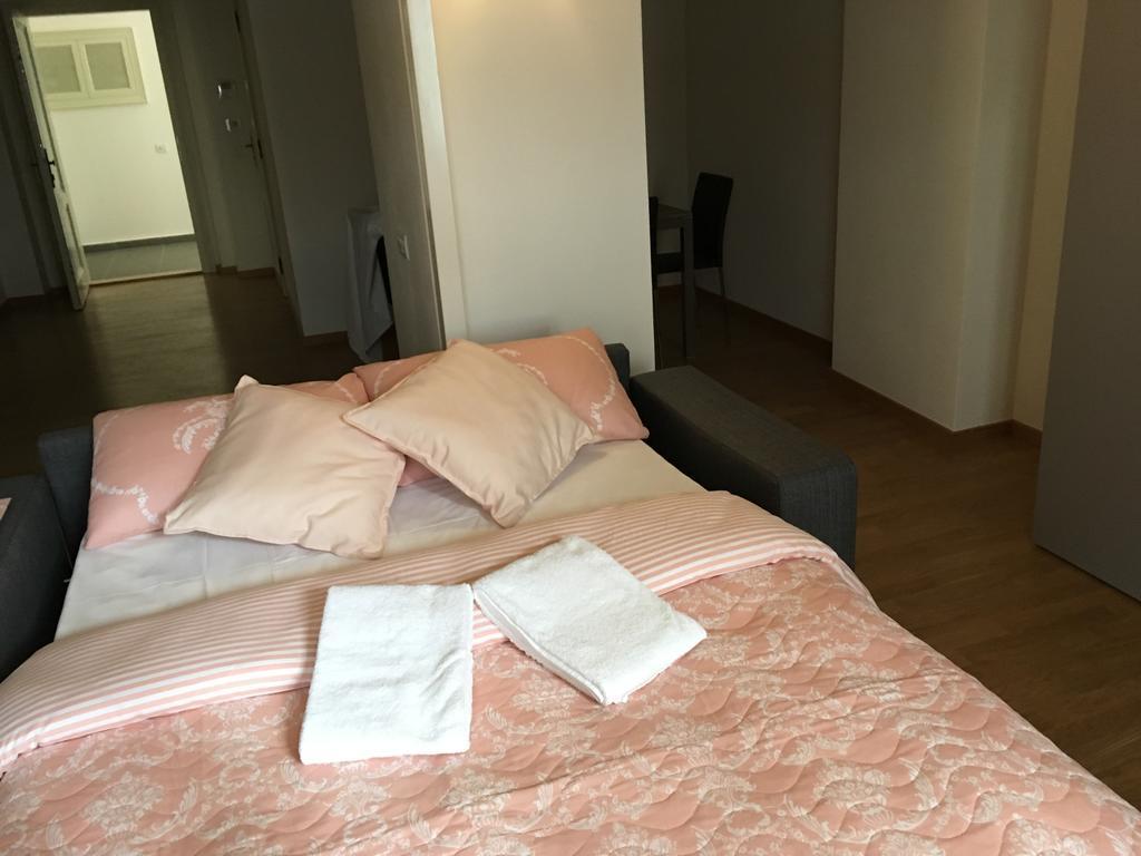 Prague Apartments Sokolovska 91 Экстерьер фото